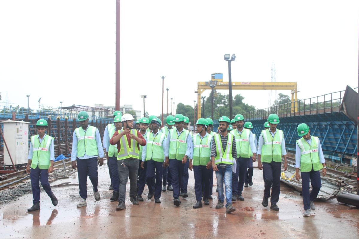 Industry Visit @ KMRL – Photo 12
